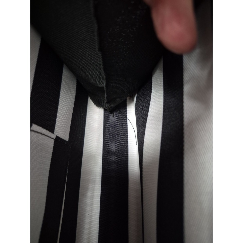 HANDBOOK FOR THE RECENTLY DECEASED BEETLEJUICE Read Description - Picture 5 of 8